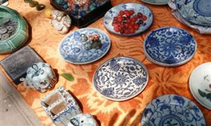 古玩市場(chǎng)保持較大發(fā)展?jié)摿?互聯(lián)網(wǎng)+古董必將是未來(lái)發(fā)展方向