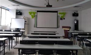超200學(xué)生廠房補(bǔ)課 保安:全是工人 究竟是什么情況？ 