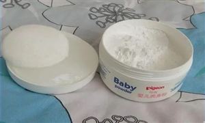 嬰兒爽身粉有多少用途呢? 嬰兒爽身粉行業(yè)發(fā)展前景分析