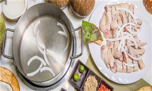 我國肉雞供應(yīng)相對多元 雞肉整體價格相對穩(wěn)定