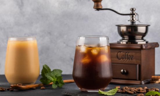 2023咖啡飲料行業(yè)市場(chǎng)供需格局及發(fā)展?jié)摿Ψ治?>
</a>
</p>
<div   id=