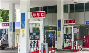 國內(nèi)油價(jià)將迎來今年第四次上調(diào) 天然石油行業(yè)發(fā)展前景戰(zhàn)略及投資風(fēng)險(xiǎn)預(yù)測(cè)分析報(bào)告