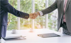基金經(jīng)理密集自購 資金抄底熱情高漲