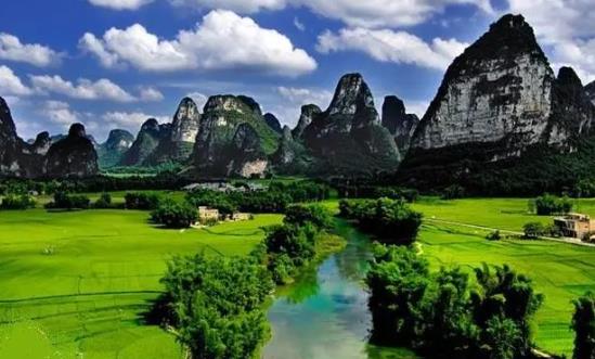 上半年廣西旅游經(jīng)濟指標 特色旅游產(chǎn)業(yè)發(fā)展戰(zhàn)略及投資研究