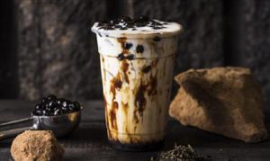 2023年新式茶飲行業(yè)市場(chǎng)發(fā)展現(xiàn)狀深度分析 傳統(tǒng)茶已成為影響茶飲消費(fèi)的重要因素