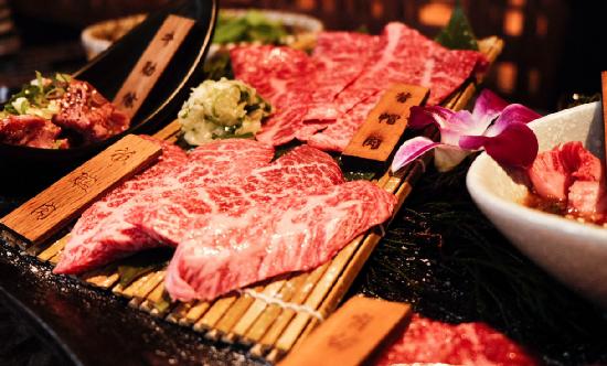 烤肉行業(yè)市場深度分析 連鎖化、標(biāo)準(zhǔn)化、品牌化將會是烤肉行業(yè)未來發(fā)展的趨勢