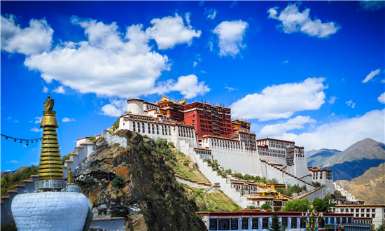 西藏旅游行業(yè)發(fā)展前景分析 西藏旅游行業(yè)發(fā)展?jié)摿Ψ治?>
</a>
</p>
<div   id=