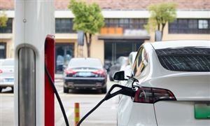 2024年新能源汽車行業(yè)競(jìng)爭(zhēng)格局分析及發(fā)展趨勢(shì)