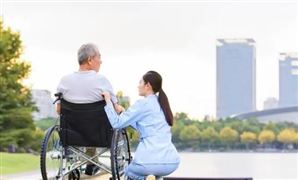 養(yǎng)老服務(wù)未來發(fā)展趨勢報(bào)告：養(yǎng)老服務(wù)未來市場規(guī)?；虺?00萬億
