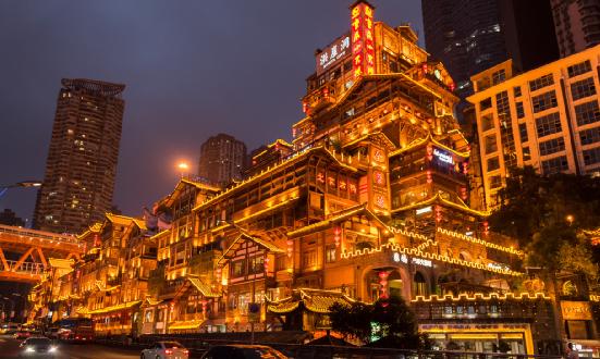 夜游經(jīng)濟(jì)正加速進(jìn)入發(fā)展上升期 中國(guó)夜游經(jīng)濟(jì)行業(yè)發(fā)展?jié)摿Ψ治?024