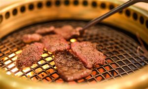 地域特色成烤肉店新標簽 烤肉行業(yè)現(xiàn)狀及競爭狀況分析
