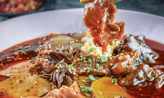 川菜門店數(shù)量已超過(guò) 32 萬(wàn)家 川菜行業(yè)市場(chǎng)現(xiàn)狀及趨勢(shì)研究