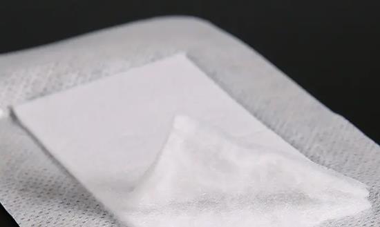 醫(yī)用敷料行業(yè)投資機(jī)會分析：預(yù)計(jì)到2025年將突破500億元人民幣