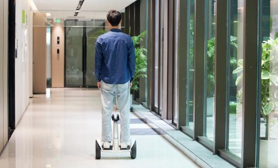 電動(dòng)平衡車行業(yè)市場調(diào)研與投資潛力評估2024