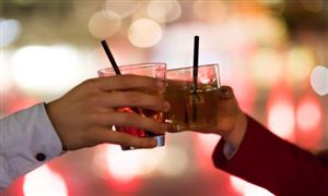 ‘酒’色財氣，‘吧’界新篇：酒吧連鎖餐飲的跨界融合與創(chuàng)新實踐